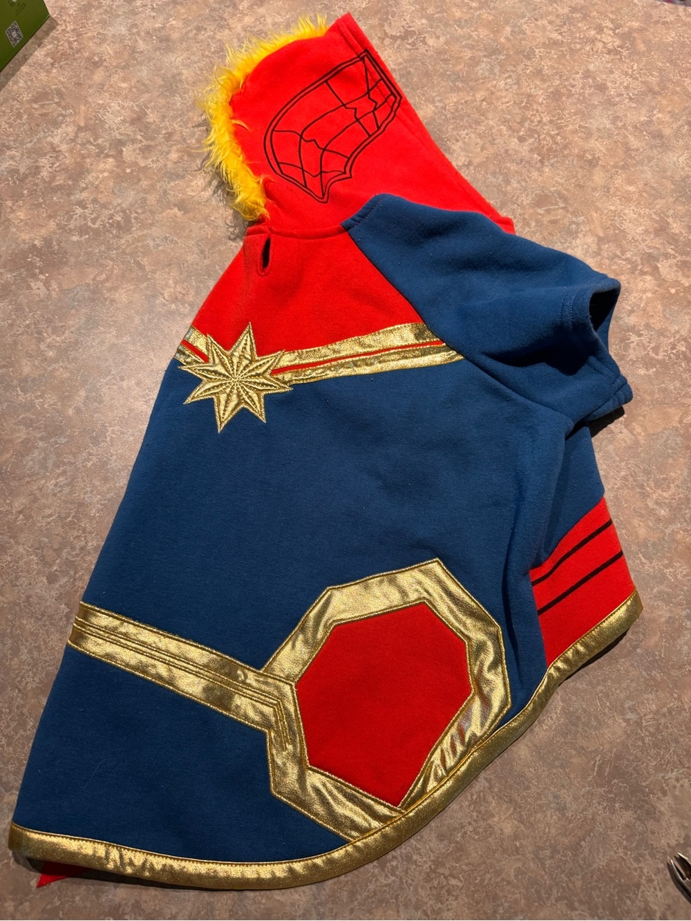 Captain MARVEL Blue & Red Superhero Dog Costume Hoodie with Gold Trim - Picture 5 of 8